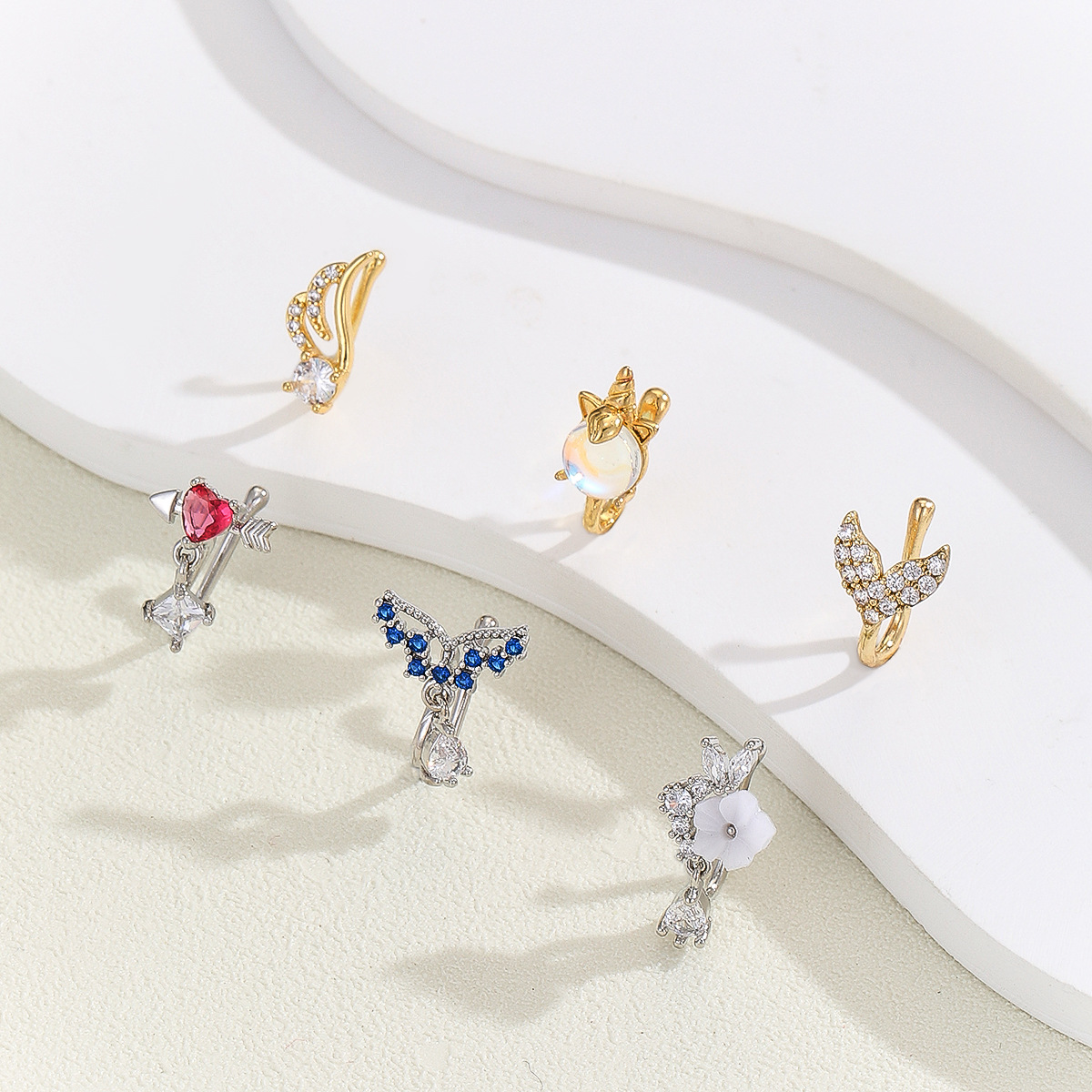 偽の鼻ピアスジュエリー高品質銅製CZノーズカフノンピアスクリ - Body Jewelry High Quality のレビューと価格
